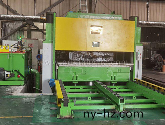 XLB-3000*3000/3000T橋樑(liang)支座硫(liu)化(hua)機